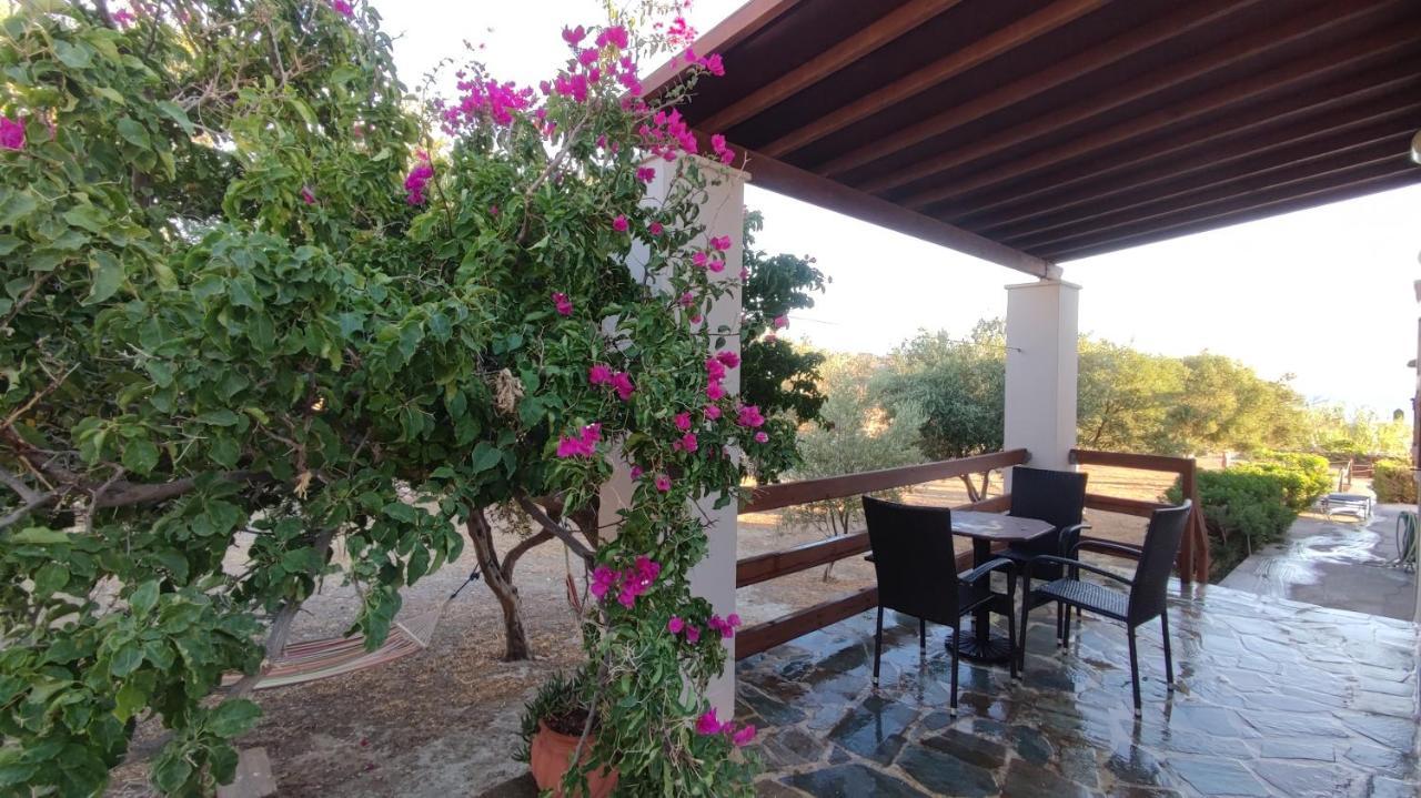 Tramonto Nel Delfini Apartment Kini Exterior photo